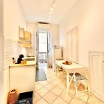 Apartmán Hostdomus - Sea And