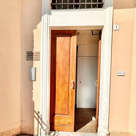 Apartment Hostdomus - Sea And Finale Ligure