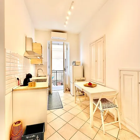 Apartment Hostdomus - Sea And